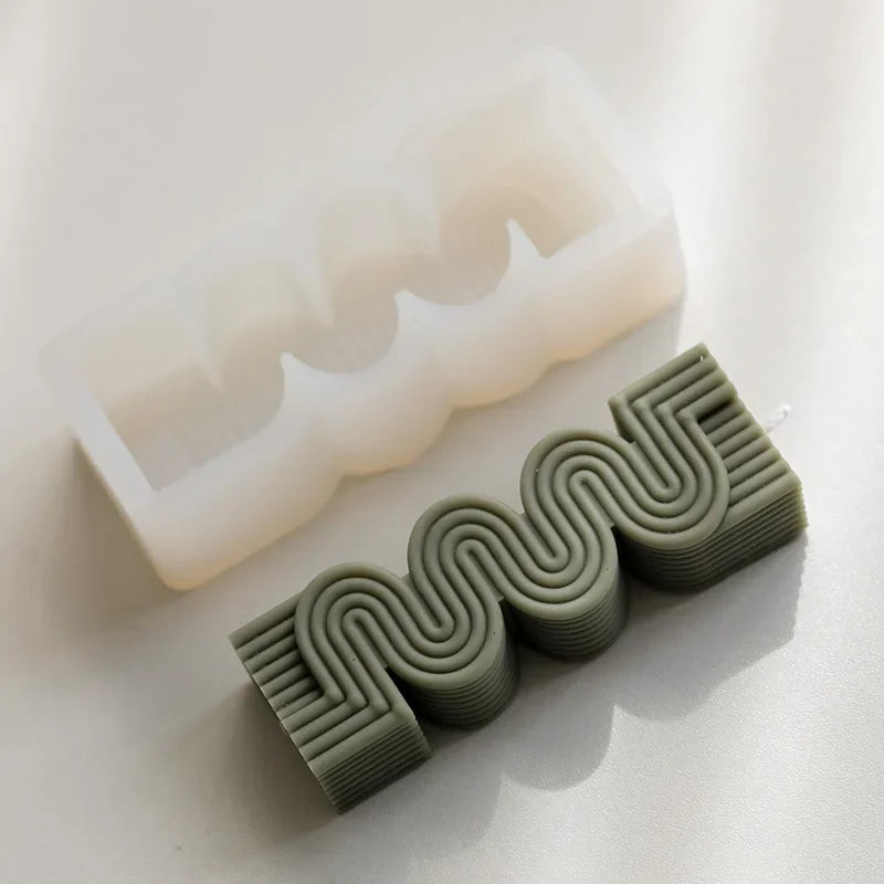 Hemasa 3D Geometric Wave Stripe Shaped Candle Mold / Aromatherapy Gypsum Soap Resin Crafts Silicone Mold DIY Handmade