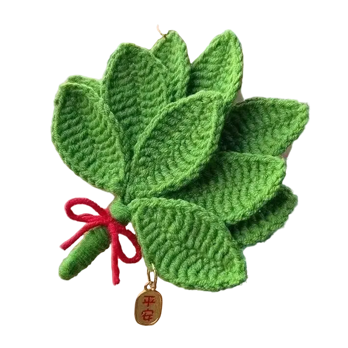 Hemasa  New Crochet Leaf Pendant Handwoven Leaves Bag Pendant /Knitting Leaves Key Ring