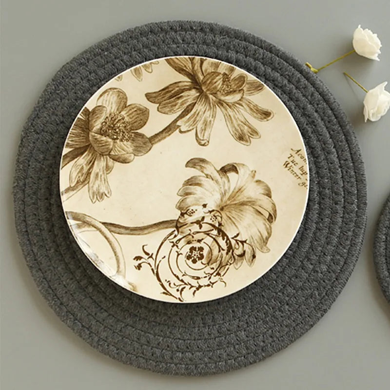 Hemasa Set of 6 Round Woven Non-slip Kitchen Placemat for Kitchen Dining Table European Style