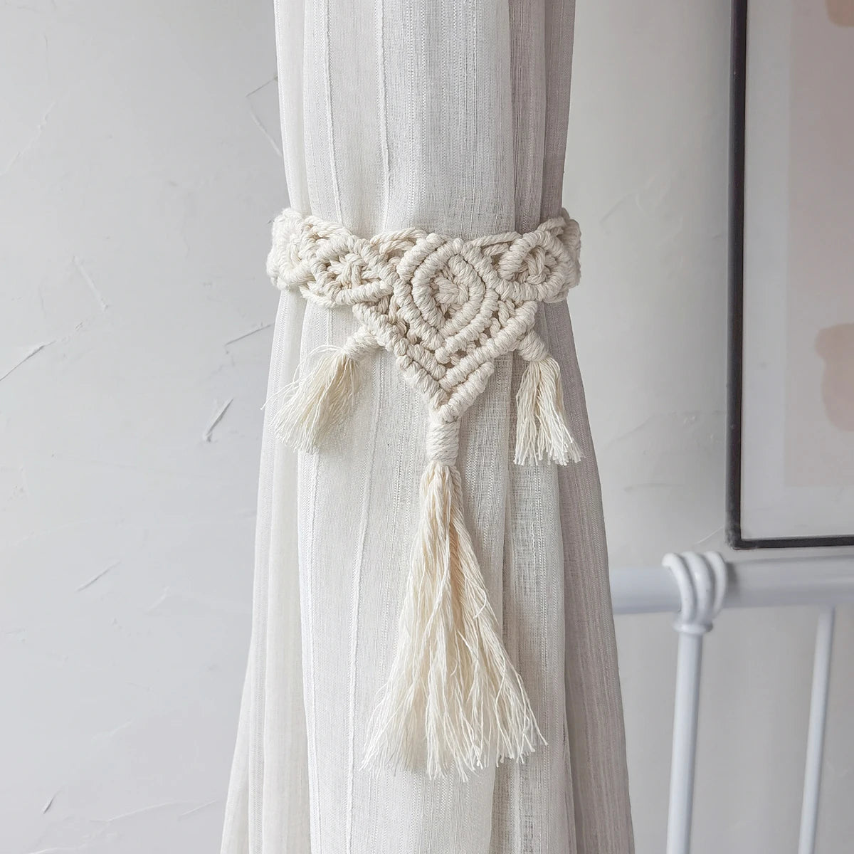 Handmade Macrame Curtain Holdbacks,Wooden Bead Curtain Tiebacks,Boho Home Decoration,Cotton Hanging Rope Curtains Accessories