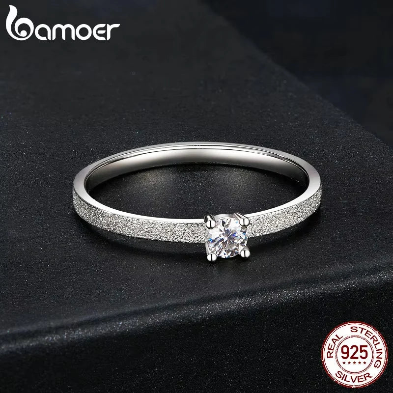 BAMOER 925 Sterling Silver Round Cut Solitare Moissanite Engagement Ring for Women, White Gold Plated Wedding Band Promise Rings
