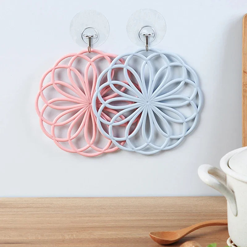 Hemasa 4 Pieces Rubber Trivet Mat Heat Insulating Hollow Flower Pot Pads