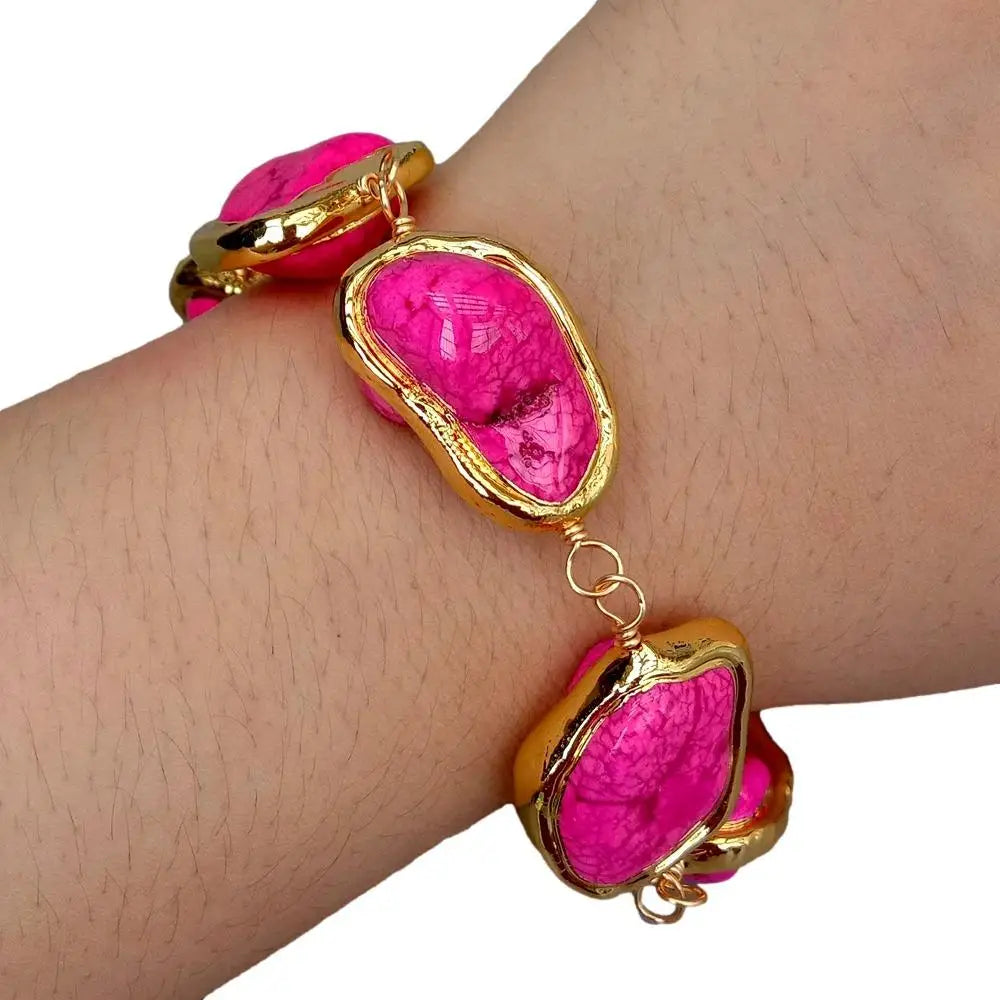 Y·YING Pink Turquoise Freeform Shaped With Gold Plated Bezel Beaded Bracelet