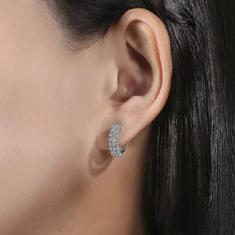 Huitan 2023 Trend Women Hoop Earrings with Crystal Cubic Zirconia Fashion Lady's Ear Accessories Wedding Party Statement Jewelry