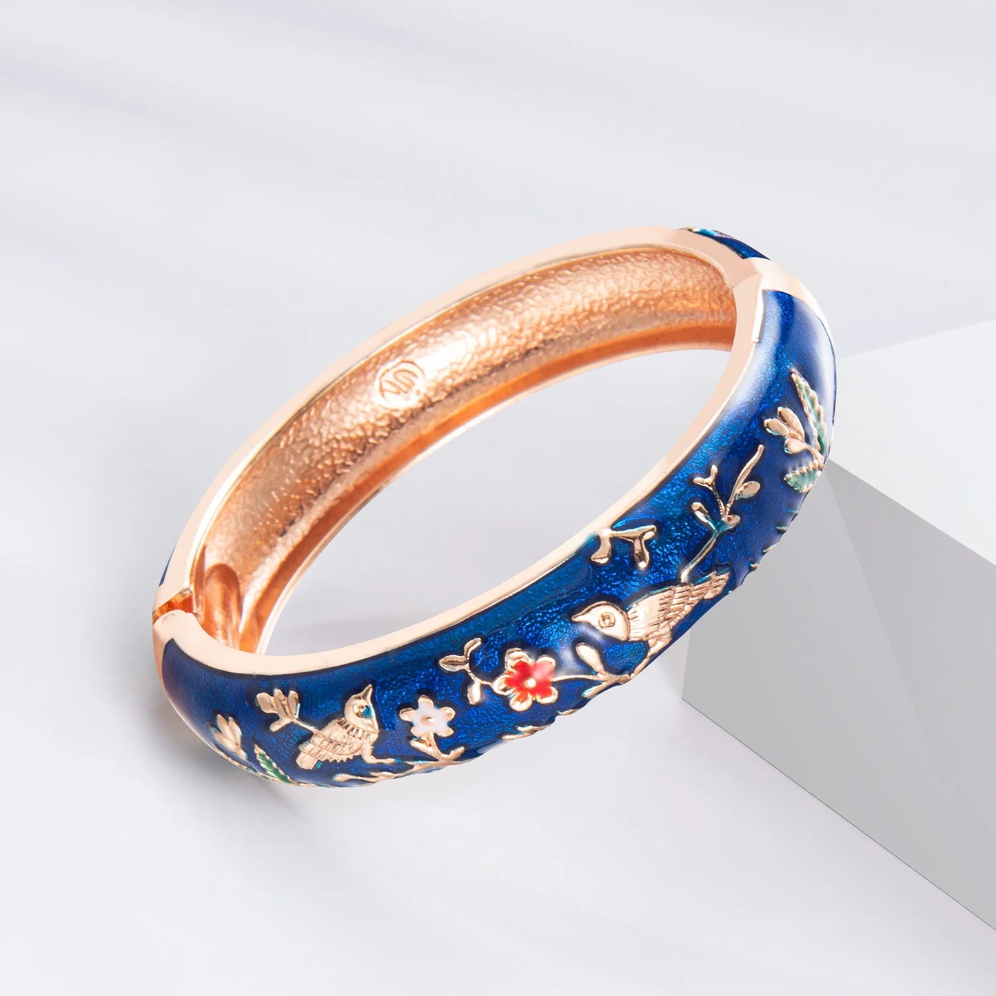 1/2 PC Enameled Bracelets For Women Clover Cuff Bangles On Hand Cloisonne Lady's Accessories Fashion Jewelry Christmas Gift