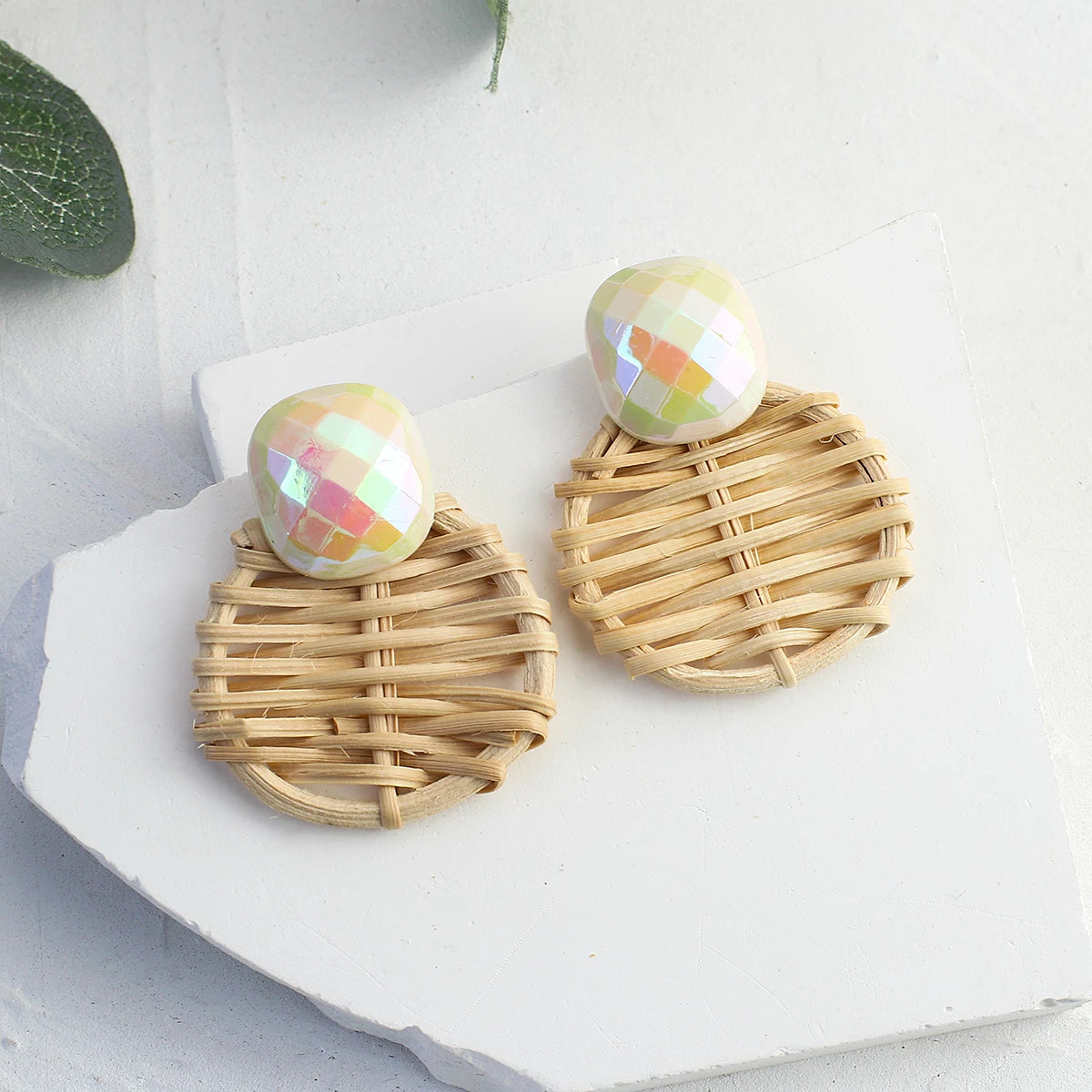 Hemasa Bohemia Handmade Wooden Drop Earrings /Vintage Straw Weave Rattan Vine Braid Round Wood Geometric Earrings