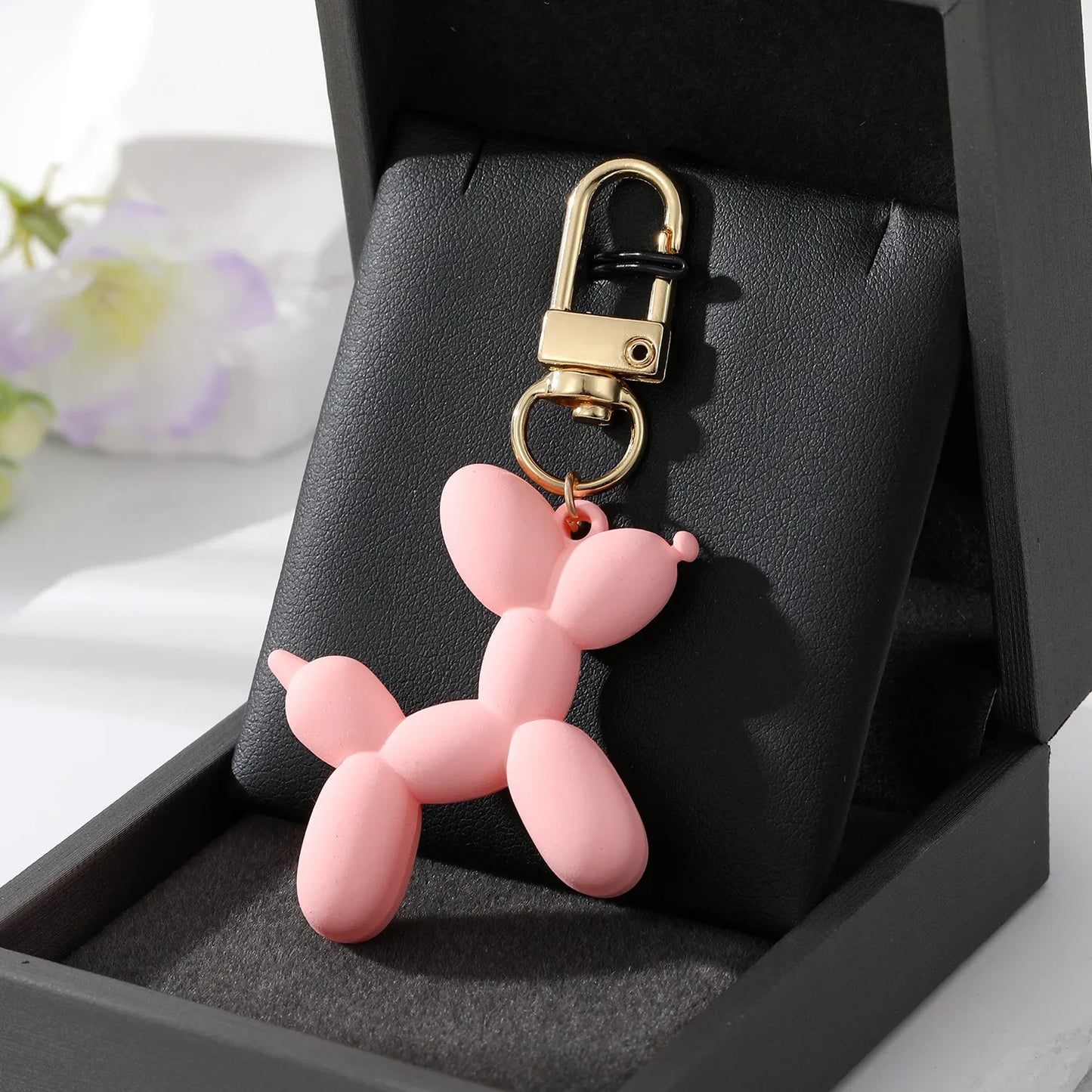 2023 New Fashion Art Trendy Laser Balloon Dog Colorful Key Chain Bag Pendant Cartoon Creative Small Animal Pendant Decoration