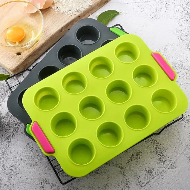 Tejesa 12 Holes Silicone Cake Mold/ Muffin Cupcake Baking Pan Non Stick Pudding Fondant Muffin Baking Tray Heat Resistant Bread Mould