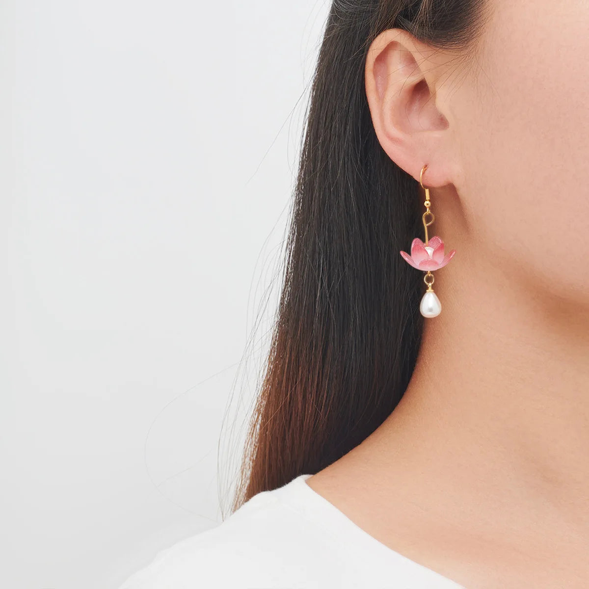Unique Exquisite Lotus Earrings Elegant Pink Lotus Flower Drop Earrings Women Creative Statement Jewelry Wholesale Accessories