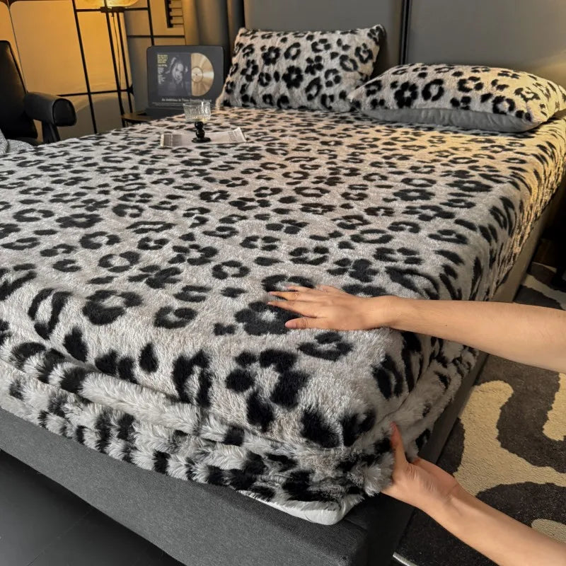 Thiened Rabbit Fur Bed Canopy Single Piece Winter Warm Fce Coral Velvet Full Wrap Mattr Protector Tee Piece Set