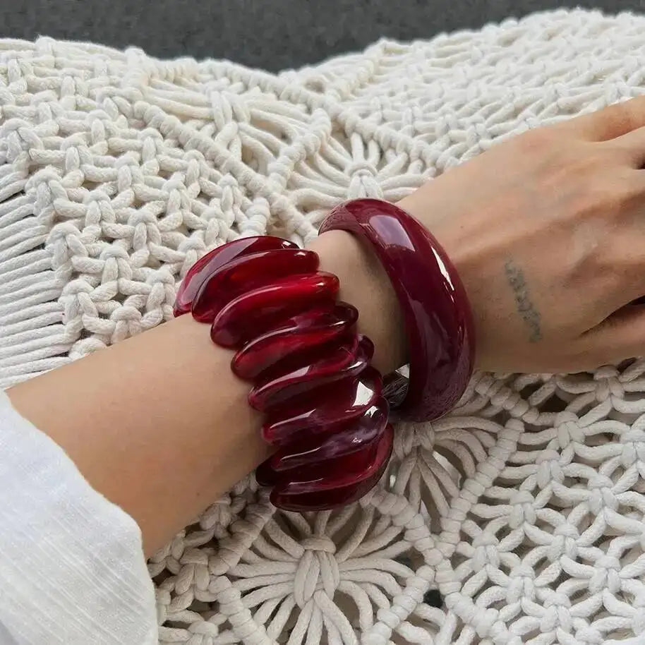 Salircon Boho Red Acrylic Resin Chunky Bangles Women on Hand Trendy Irregular Geometric Charm Wide Hip Hop Cuff Bracelet Jewelry