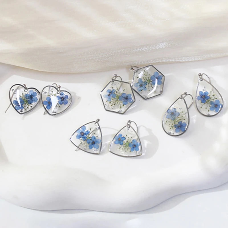 Unique Forget-me-not Real Flower Earring Epoxy Resin Natural Blue Flower Earring Women Elegant Floral Earring Statement Jewelry