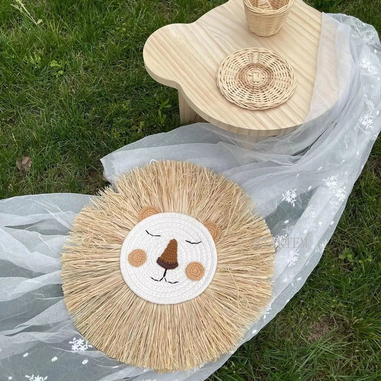 Hemasa Lion Wall Decor Cotton Thread Straw Woven Animal Head Wall Hanging Ornament for Nursery Baby Room Decoration