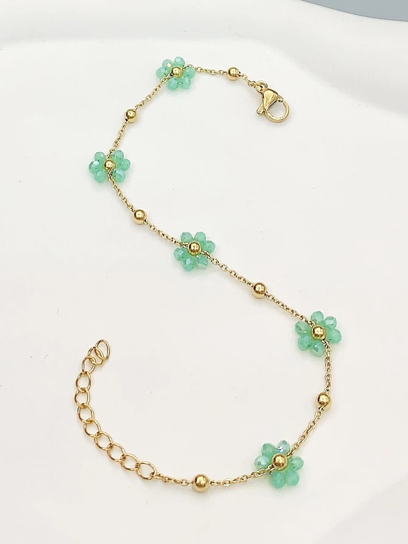 1 fashion girls new green small flower beade bracelet birthday gift Dance party Back-to-school season wedding season Bozmian