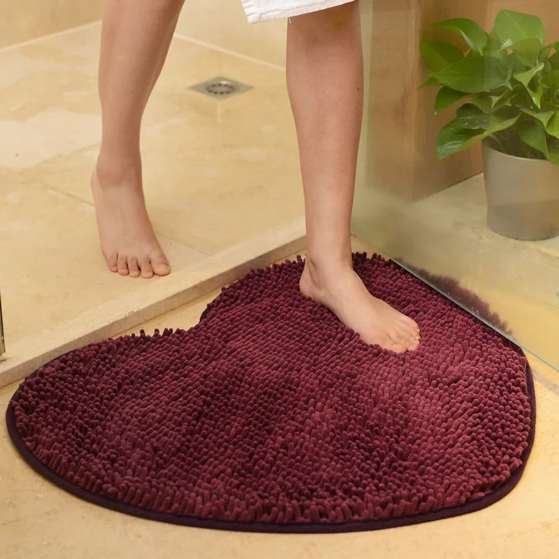 Hemasa Microfiber Chenille Heart-shaped Anti-skid Carpet Peach Heart Mat Bathroom Absorbent Pad Bathroom Mat Set Bath Mats
