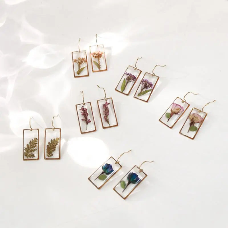 Unique Pressed Flower Earrings Creative Epoxy Resin Earrings With Flower Inside Natural Flower Pressed Earring Statement Jewelry