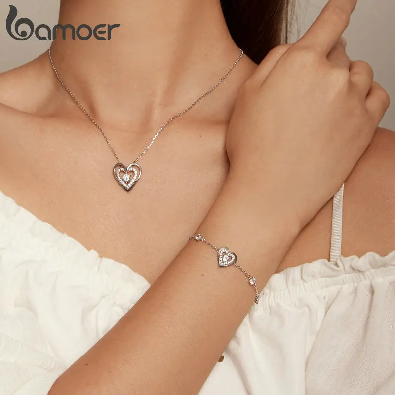 Bamoer 925 Sterling Silver Sparkling Double Heart Pendant Necklace Dancing Heart Neck Chain for Women Valentine's Day Gift