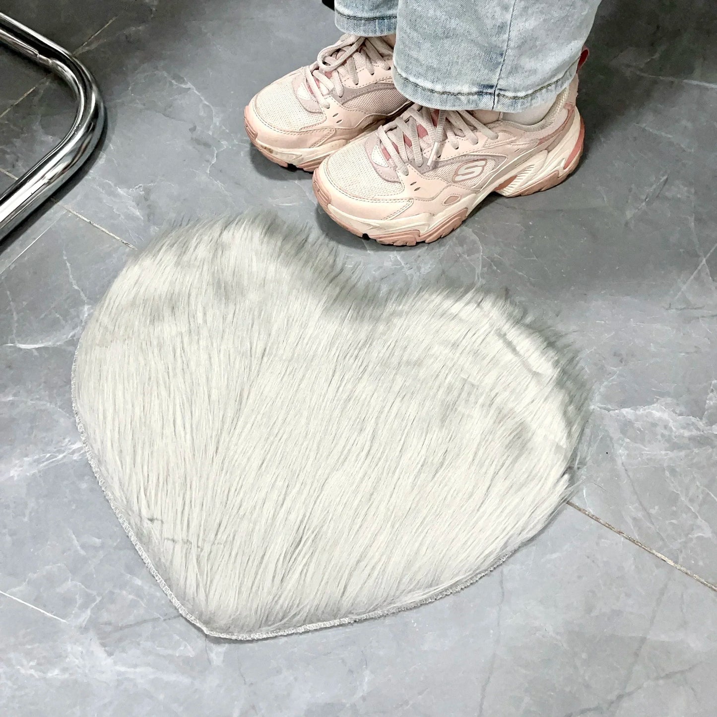 Hemasa Valentine'S Day Small Heart-Shaped Plush Area Rug Soft Indoor Carpet for Living Room Bedroom Cozy Home Decor New Year'S Gift