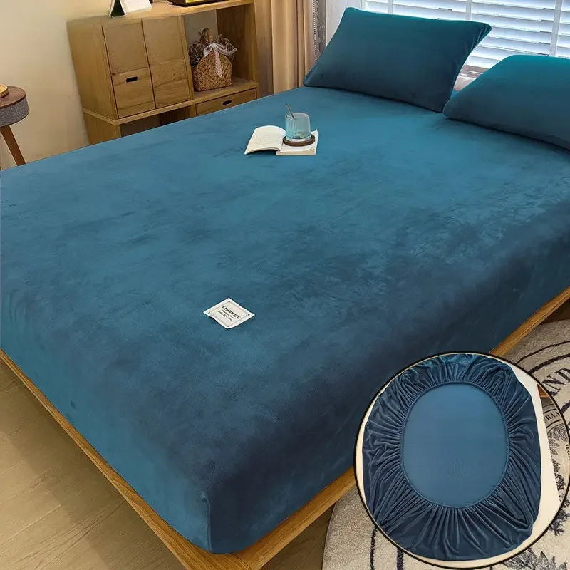 Cozy Coral Fleece Bed Sheet Set - Thermal Elastic Mattress Cover, Winter Luxury Double Size Bedding for Cold Nights