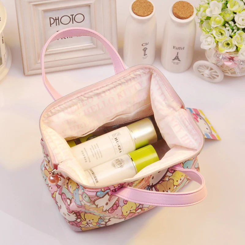 Hemasa Hello Kitty Cartoon Cosmetic Bag /Make Up Bag Travel Size Makeup PU Purses Bags Melody Women Handsbag