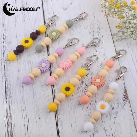 Heamsa Silicone Daisy Flower Beads Keychain  for  Women /Girls Lobster Clasp