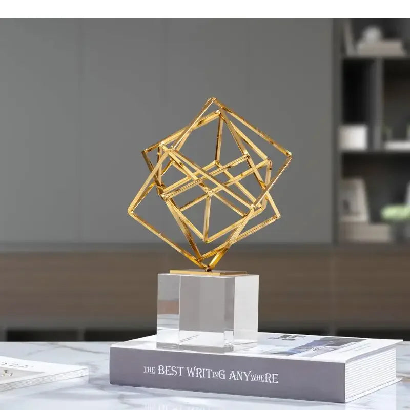 Creative Metal Geometric Ornaments Desk Decoration Ornaments Modern Decor Gold/silver Alloy Crafts Geometric Artwork Statue