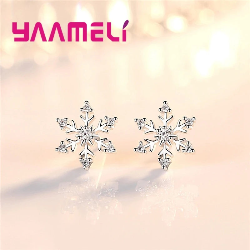 Tejesa Cute Clear Stone Snow Flower Shaped Stud Earrings 925 Sterling Silver Cubic Zirconia for Women Christmas Party Gifts