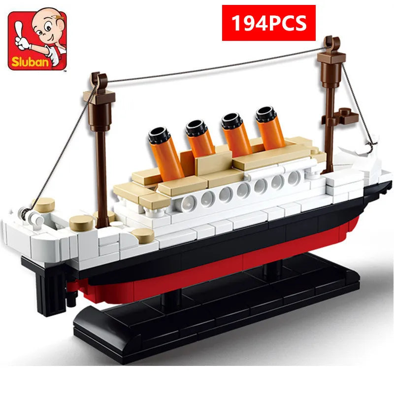 194PCS City RMS Titanic Ship Boat Model Building Blocks Sets DIY Creative Bricks Figures Friends Educational Toys Christmas Gift