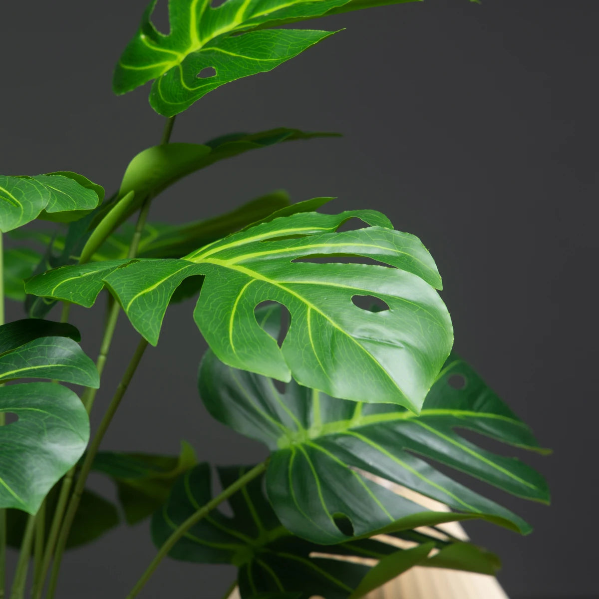 Tejesa 65cm 18Leaves Artificial Palm Tree Large Fake Monstera Plants Plastic Turtle Leaves Faux Tropical Palm Leaves for Home Garden