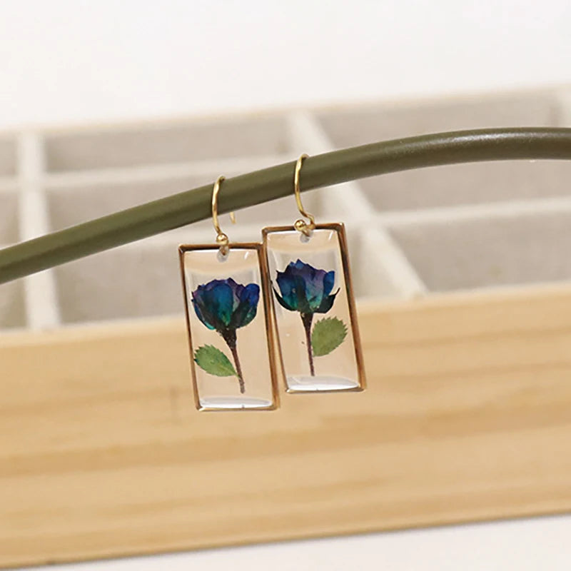 Unique Pressed Flower Earrings Creative Epoxy Resin Earrings With Flower Inside Natural Flower Pressed Earring Statement Jewelry