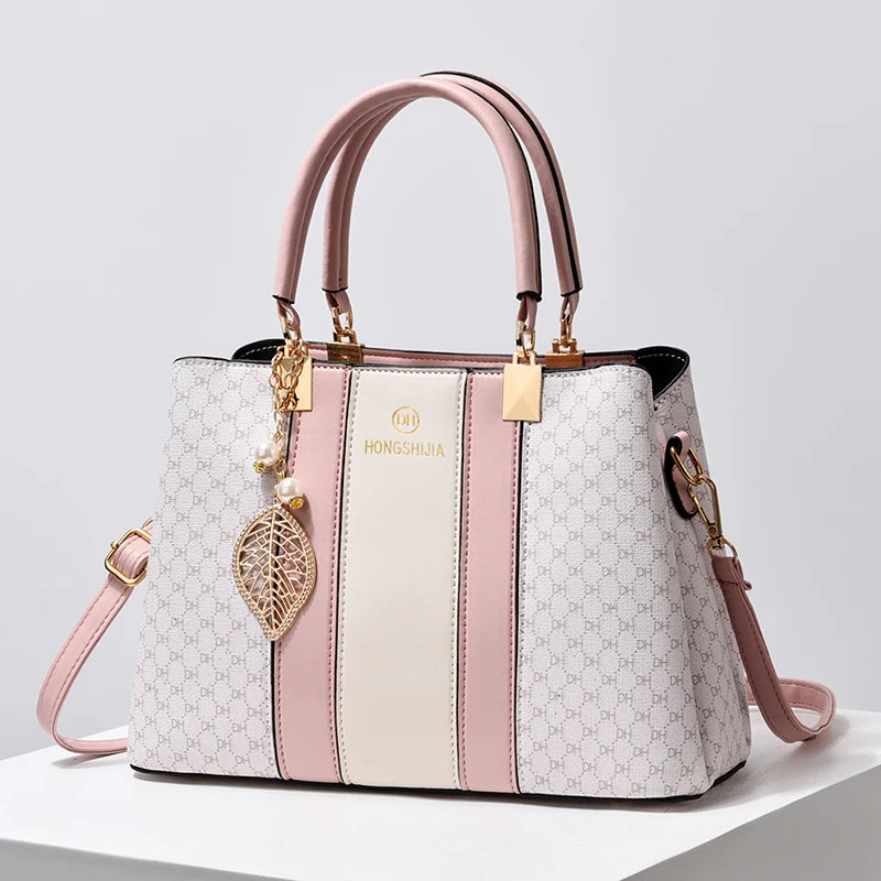 Hemasa  texture and versatile large capacity printed letter handbag