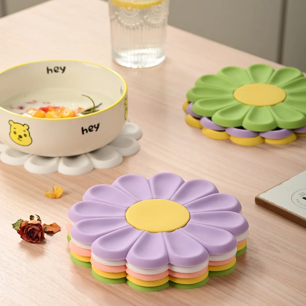 Hemasa Heat Resistant Silicone Mat Drink Cup Coasters Non-slip Pot Holder Table /Placemat /Kitchen Accessories /Coasters Flower Mat
