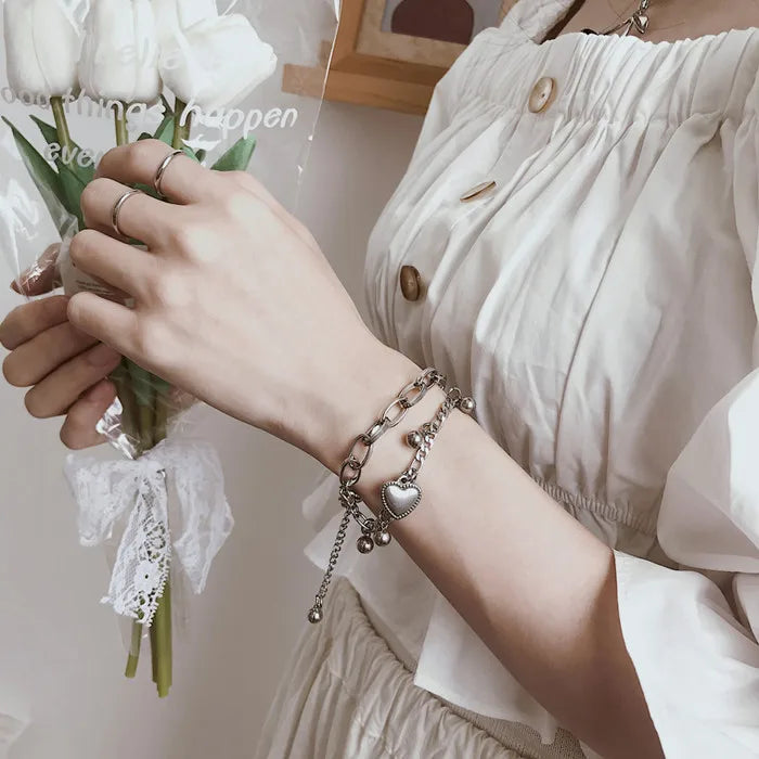 Hemasa 4pcs   Small Daisy Flower Pendant  Faux Pearl Bracelet Set for Women