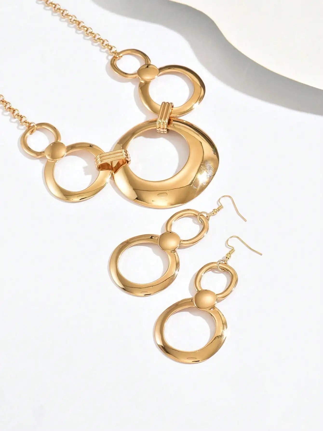 Gold Multi-Layer Ring Necklace And Earring Set 2026 New Style Simple High-End Stacked Design Versatile Daily Gift Jewelry