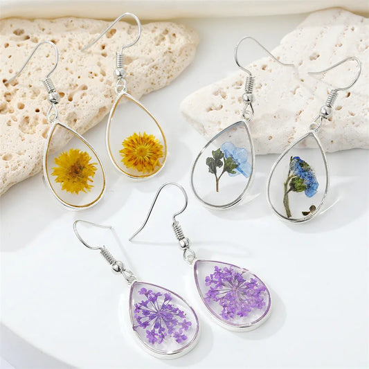 Transparent Epoxy Resin Flower Earrings Women Unique Natural Floral Earrings Cute Pressed Flower Jewelry Wholesale Accessories