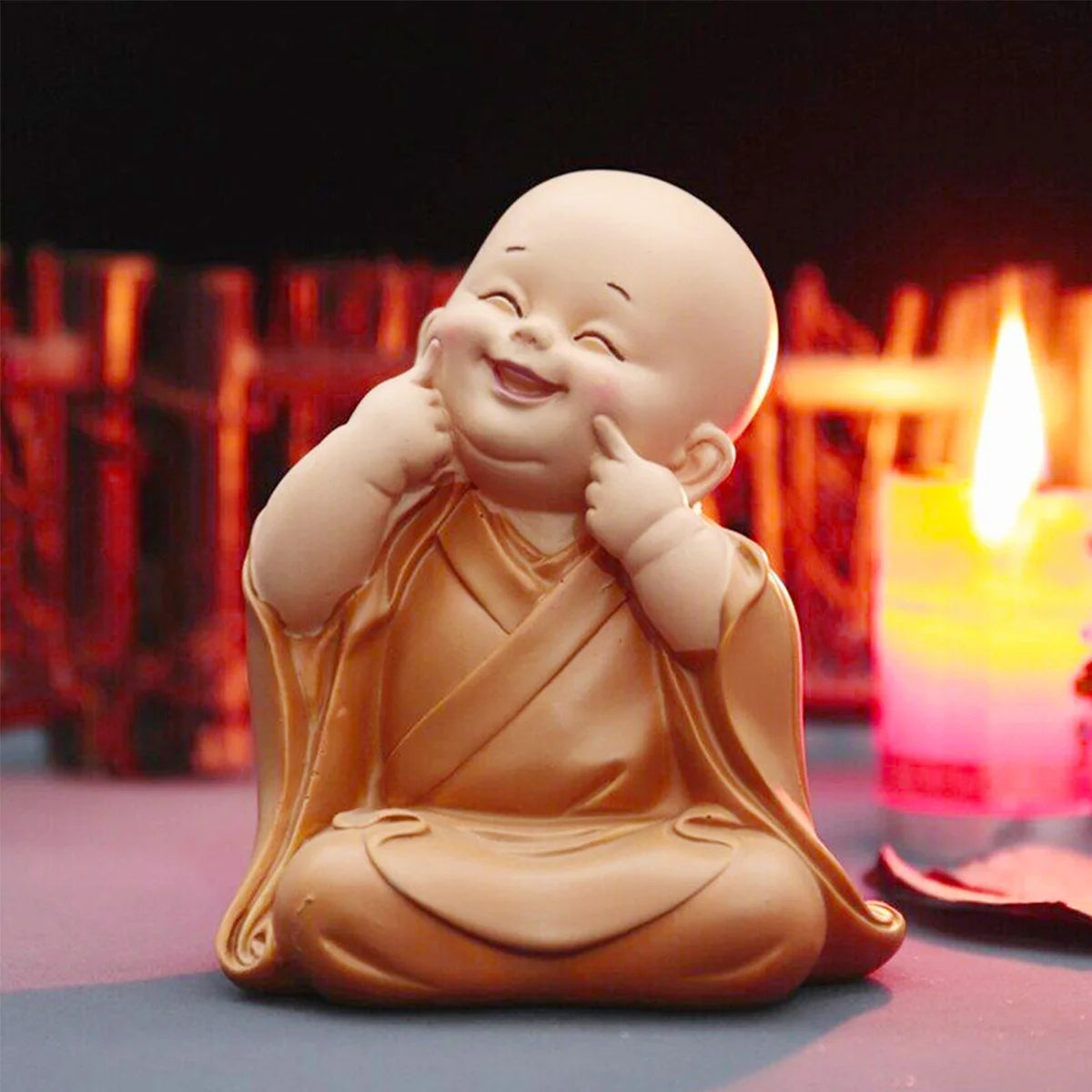 Little Monk Figurine Mini Monk Statue Cute Buddha Creative Monk Ornament Resin Miniature Craft for Home Desktop Decoration