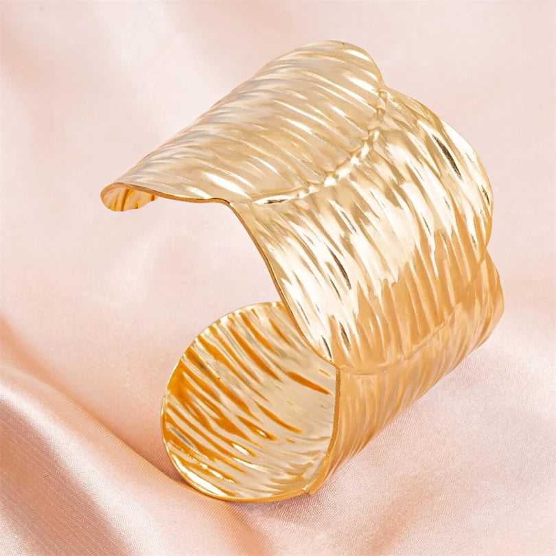 Stainless Steel Wide Foliage Bangle Bracelet For Women Men Vintage Hollow Wide Bracelet Women Aesthetic Jewelry Christmas Gift