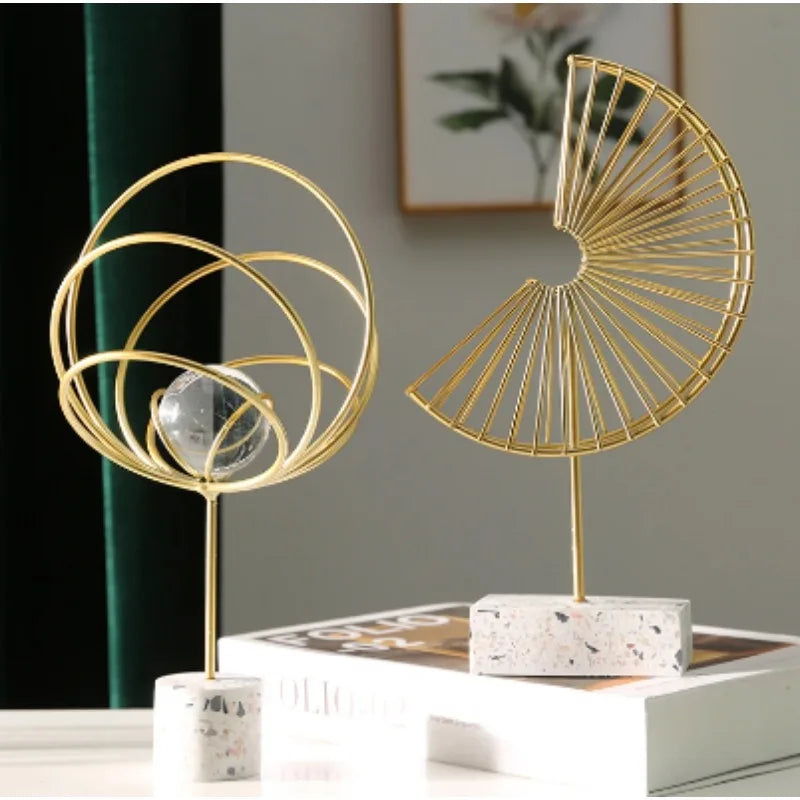 Hemasa Nordic Simple Metal Abstract Art Ornaments Porch Living Room TV Cabinet Office Desktop Creative Home Decoration