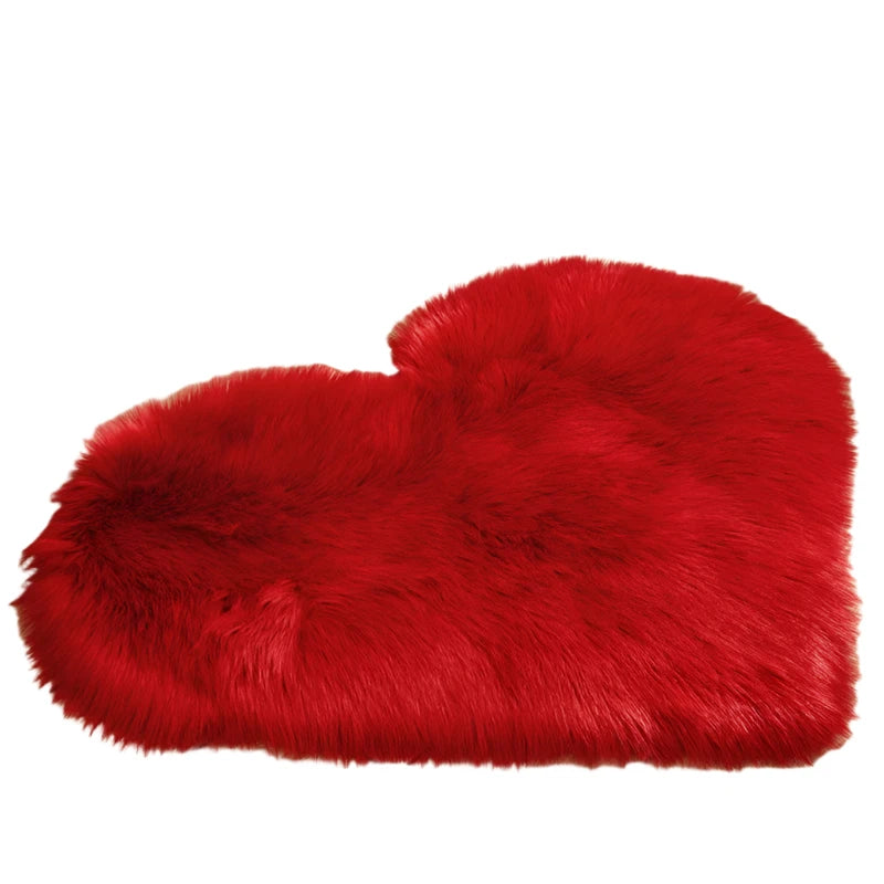 Hemasa Valentine'S Day Small Heart-Shaped Plush Area Rug Soft Indoor Carpet for Living Room Bedroom Cozy Home Decor New Year'S Gift