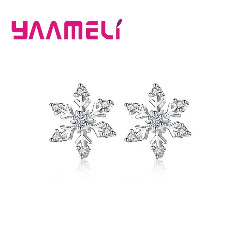 Tejesa Cute Clear Stone Snow Flower Shaped Stud Earrings 925 Sterling Silver Cubic Zirconia for Women Christmas Party Gifts