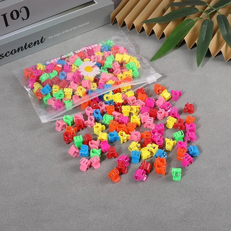 50pcs Girls Small Hair Claw Clips Colorful Plastic Clips Hairpin Flower Heart Mini Multi-Shape Hair Claw Kids Hair Accessories