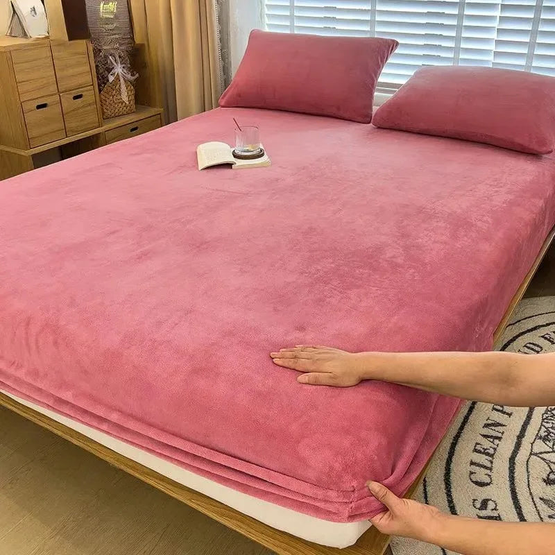 Cozy Coral Fleece Bed Sheet Set - Thermal Elastic Mattress Cover, Winter Luxury Double Size Bedding for Cold Nights