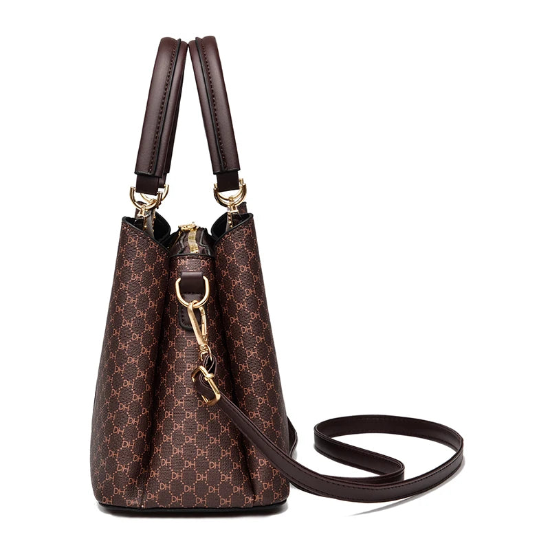 Hemasa  texture and versatile large capacity printed letter handbag