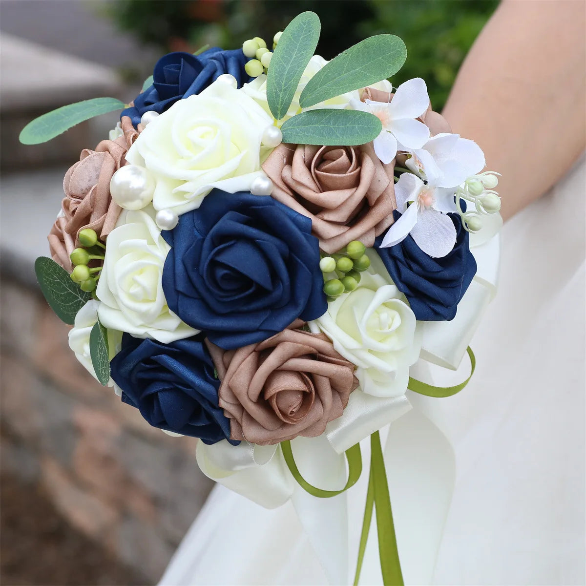 YeeNanee Wedding Gold Hoop Bouquet for Bridesmaids Floral Rose Eucalytpus Metal Ring Wreath Bridal Shower Ceremony Decoration