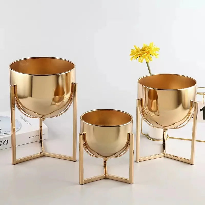 Modern Hotel Gold Metal Flower Vase Centerpiece Flower Pot Decoration Wedding Event
