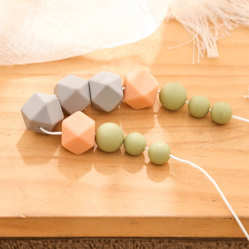 Baby Teething Silicone Beads Necklace Food Grade Long Chain Babies Items Care Gift for Reborn Teethers Goods 0 to 3 Months
