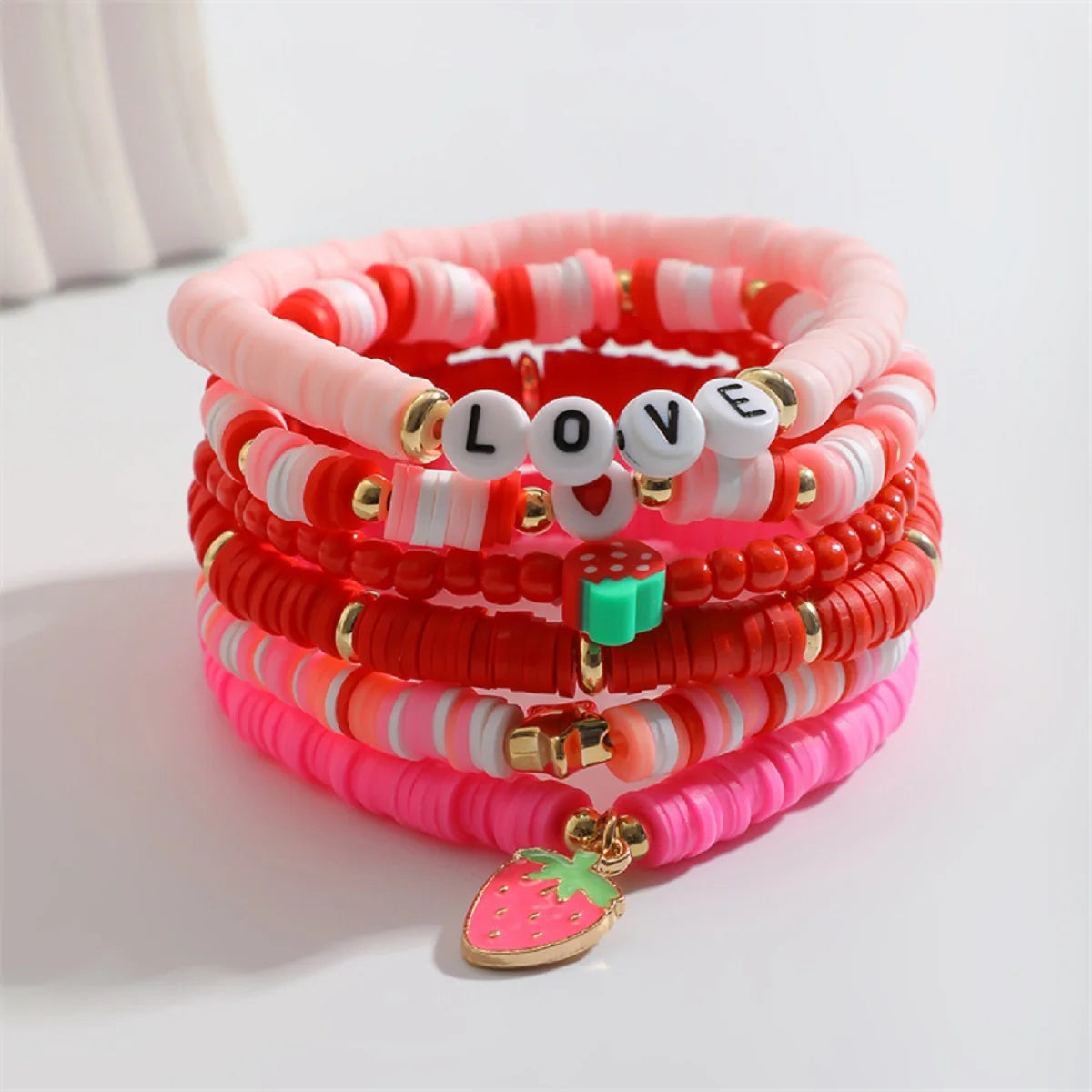 Cute Strawberry Beaded Bracelets Set for Women Boho Soft Ceramic Lettet Love Bracelet Charm Handwoven Stretch Rope Party Jewelry