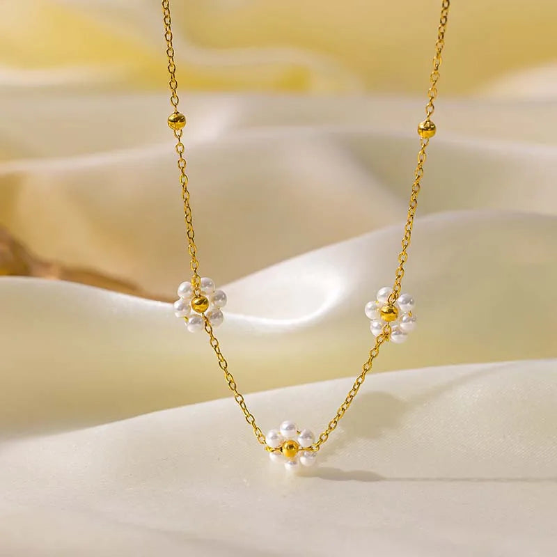 Stainless Steel Gold Color Pearl Flower Necklace For Women Elegant Imitation Pearl Handmade Beaded Necklaces Wedding Jewelry
