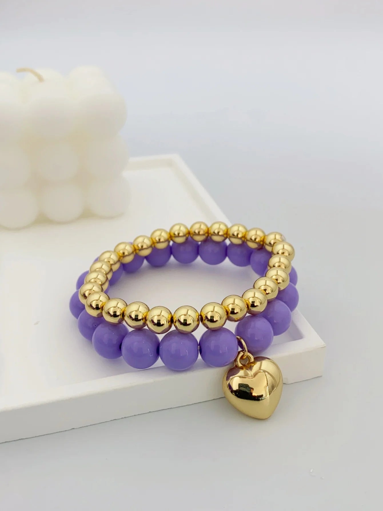 2 Pieces of Handmade Acrylic Beaded Bracelets with Heart-Shaped Pendants, Ideal for Summer bracelet for women