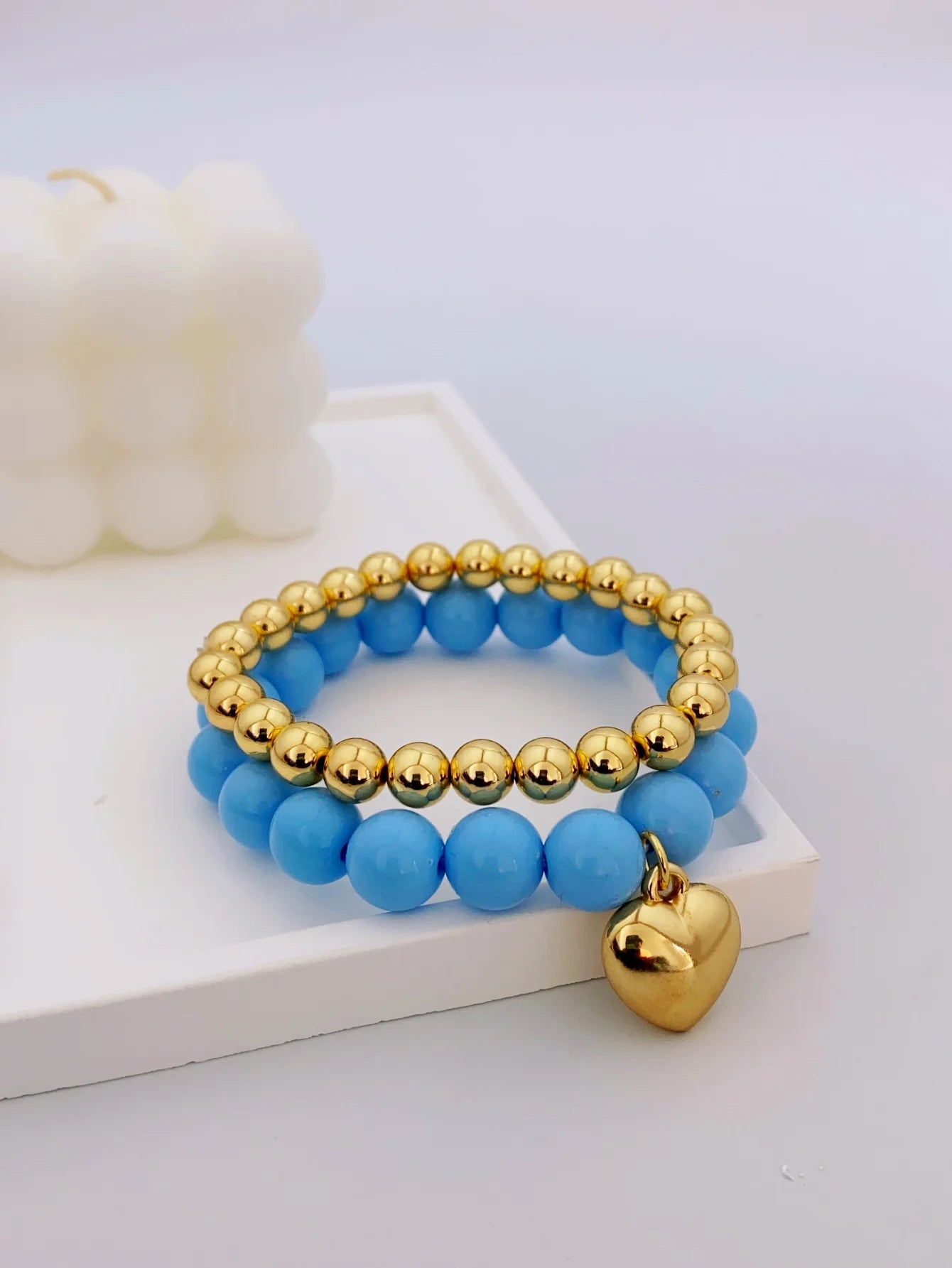 2 Pieces of Handmade Acrylic Beaded Bracelets with Heart-Shaped Pendants, Ideal for Summer bracelet for women